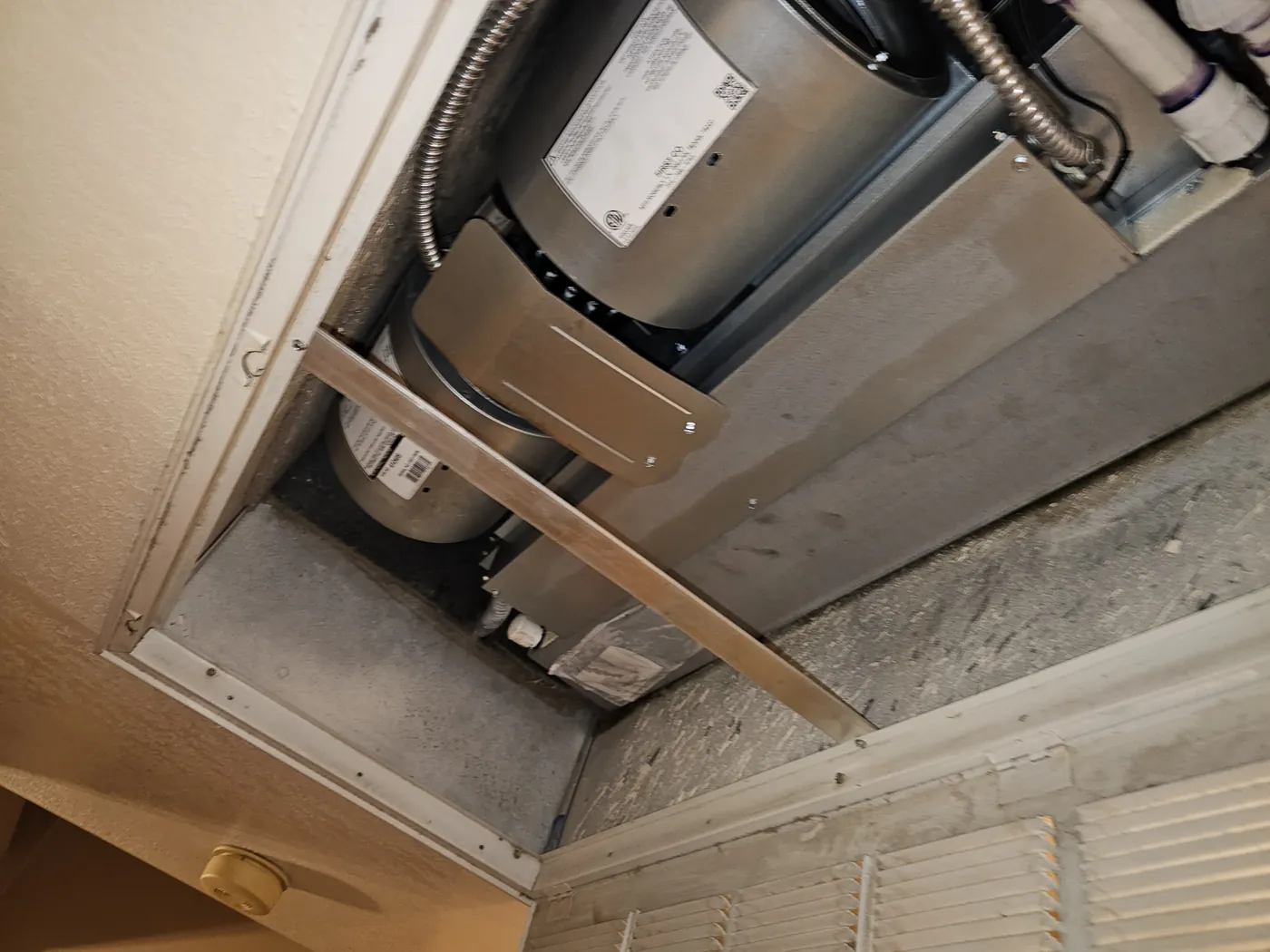 AirHeadz HVAC installation and repair work in Tucson